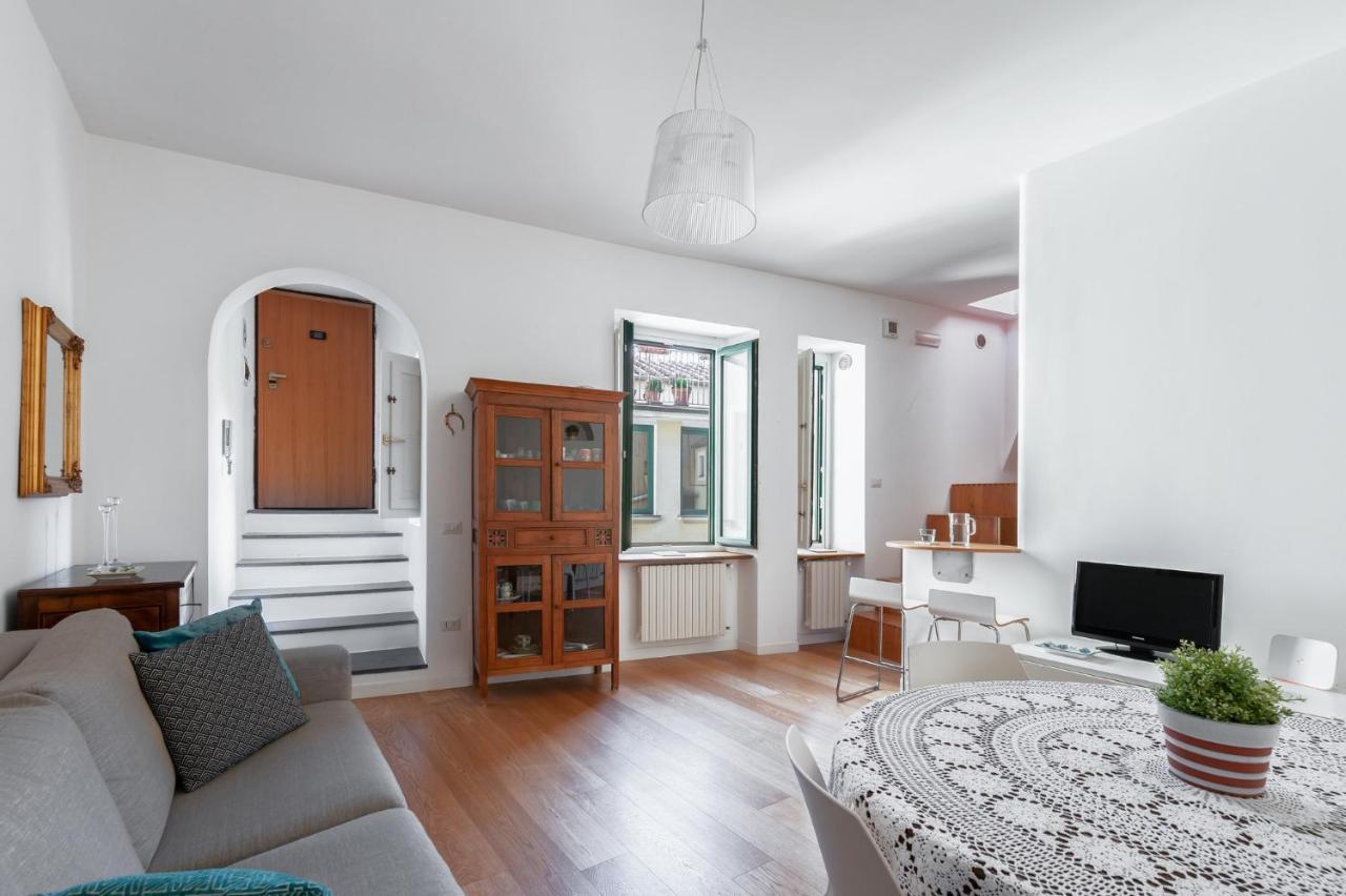 Casa Flo Con Terrazza E Ascensore Salerno Zewnętrze zdjęcie