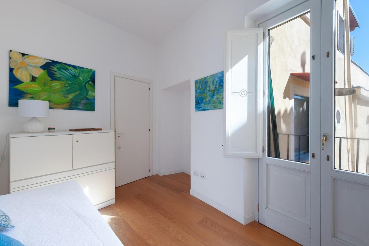 Casa Flo Con Terrazza E Ascensore Salerno Zewnętrze zdjęcie